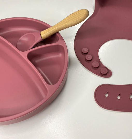 مجموعة تغذية سيليكون OiOi BLW II مكونة من 3 قطع (مع أطباق) لون وردي مخملي - 3