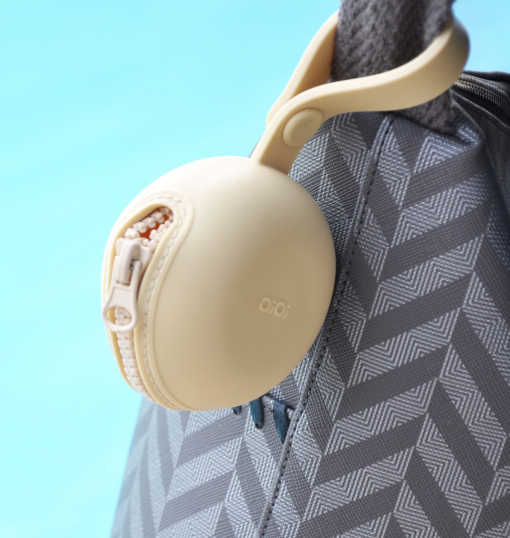 علبة لهاية سيليكون من OiOi Pod، لون أصفر هادئ - 3