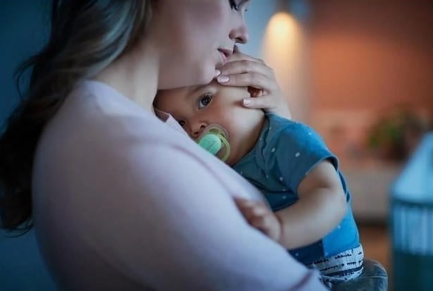 Philips Avent Ultra Air Gece Emzik 0-6 Ay Kız - 3