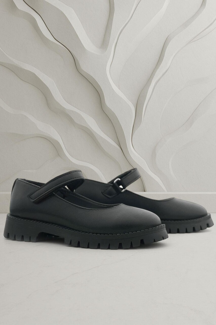 Rakerplus Siyah Mat Cırtlı Kalın Tabanlı Kız Çocuk Okul Ayakkabısı - 1