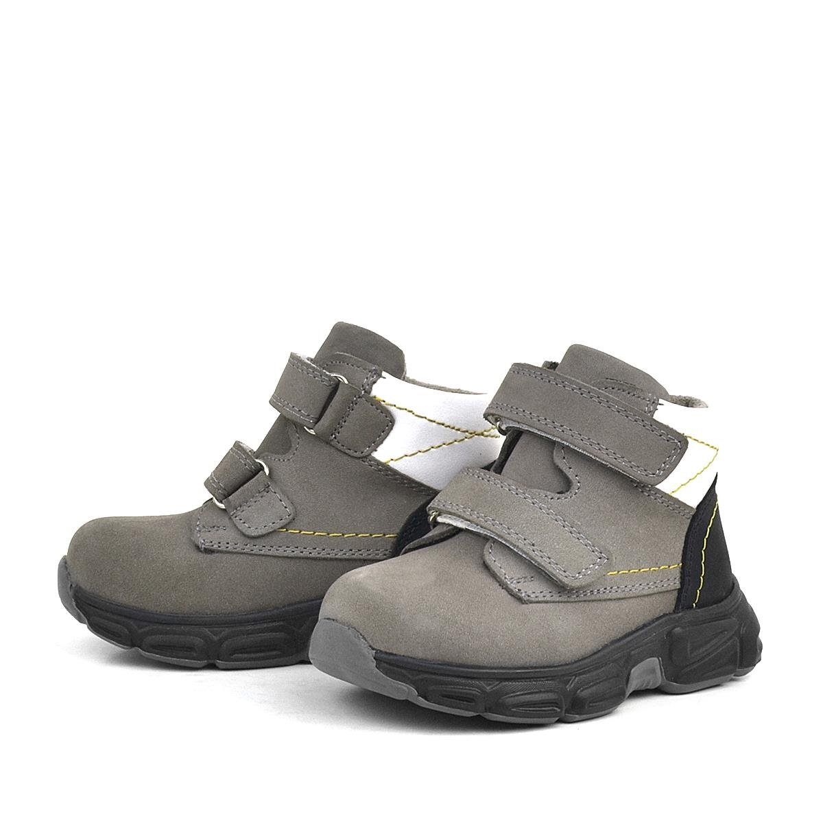 حذاء رياضي للأطفال من جلد نوبوك رمادي اللون من راكر بلاس - 4