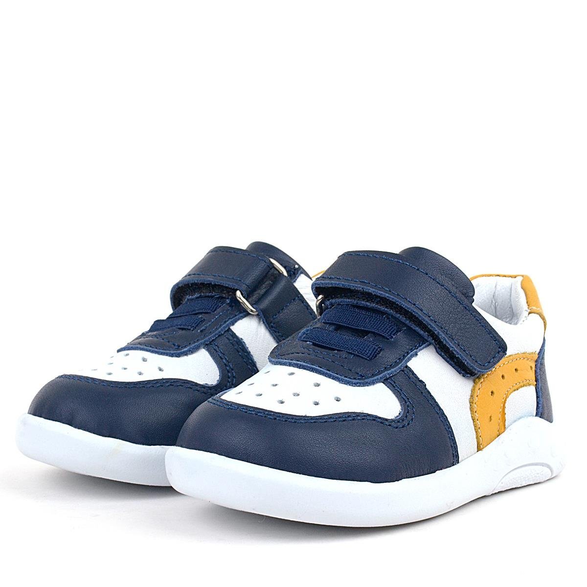 حذاء رياضي للأطفال من راكر بلس مصنوع من الجلد الطبيعي بتصميم تشريحي باللون الأزرق الداكن والأبيض - 4