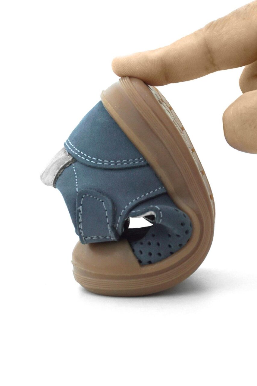 صندل أطفال تشريحي من الجلد الطبيعي من راكر بلس شون، أزرق داكن، رمادي، مع شريط فيلكرو - 10