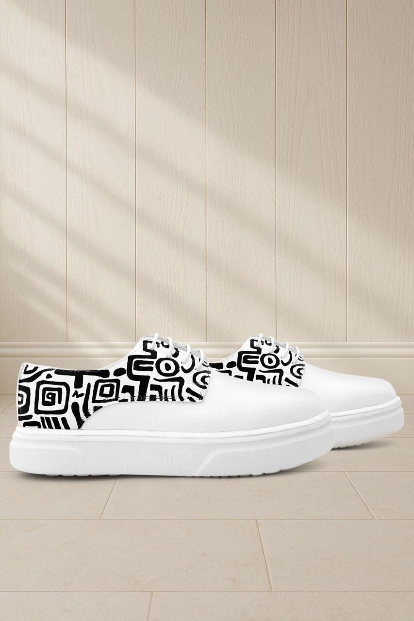 حذاء كلاسيكي للأطفال من راكر بلاس تي بون بتصميم خاص من ديربي باللون الأبيض - 1