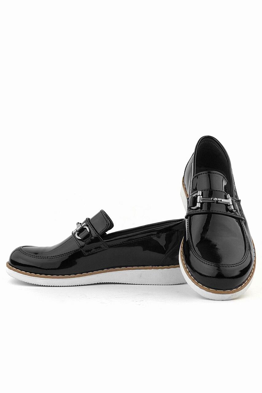 حذاء كلاسيكي للأطفال من راكر بلس مصنوع من الجلد الطبيعي باللون الأسود اللامع - 5