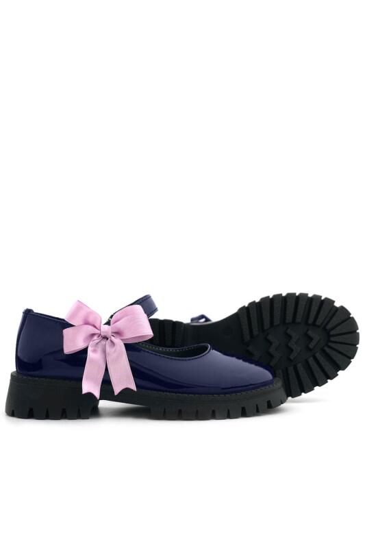 حذاء مدرسي للبنات من راكر بلاس، مصنوع من الجلد اللامع باللون الأزرق الداكن، مزود بشريط فيلكرو ونعل سميك - 7