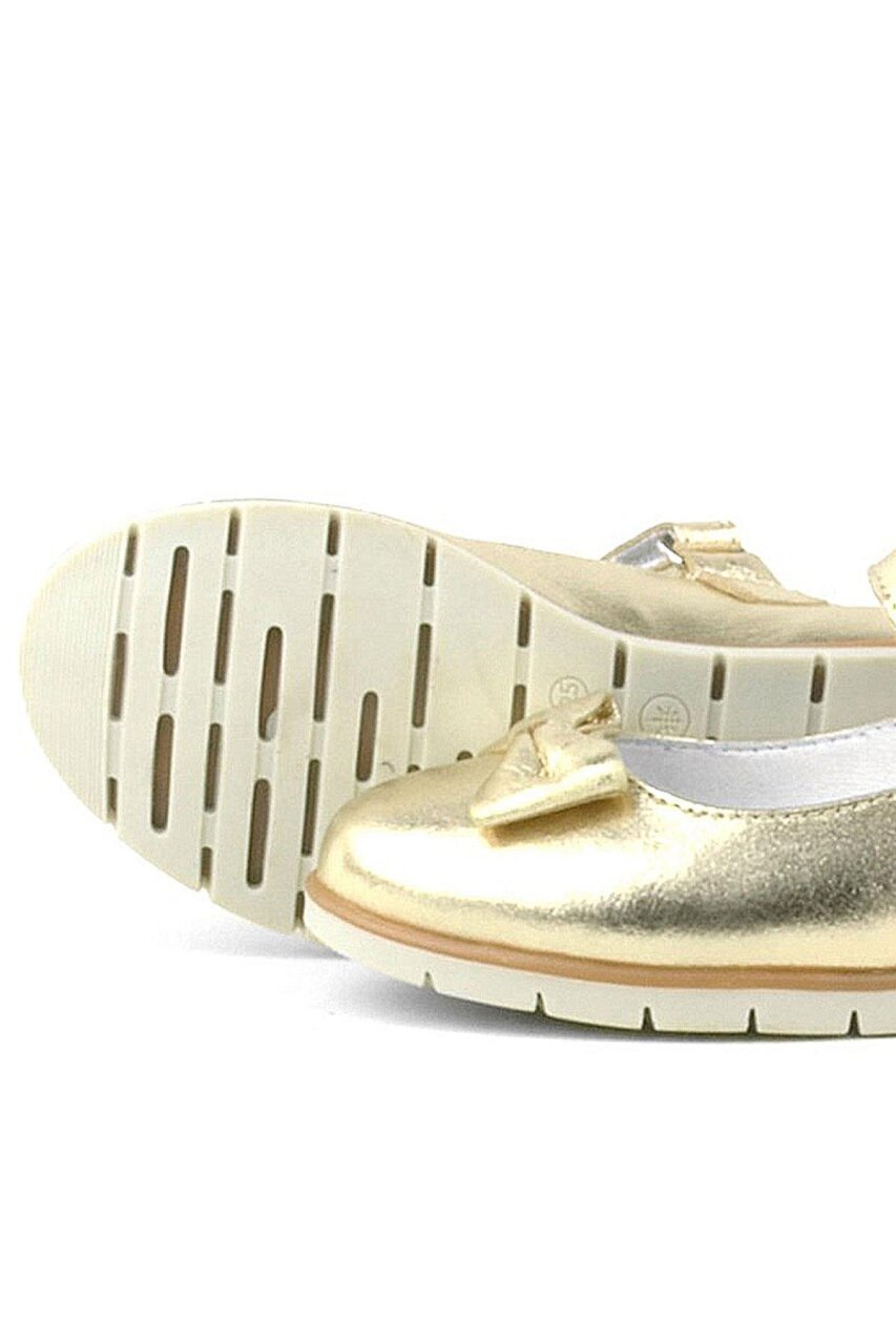 حذاء باليرينا للبنات من الجلد الطبيعي مع فيونكة ذهبية من راكر بلاس - 7