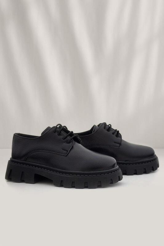 Rakerplus Siyah Kırışık Rugan Bağcıklı Kız Çocuk Oxford Okul Ayakkabı - Rakerplus