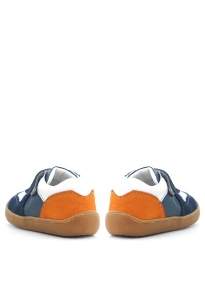 حذاء رياضي للأطفال من راكر بلس بوب مصنوع من الجلد الطبيعي باللون الأزرق الداكن والأبيض مع شريط فيلكرو مطاطي - 9