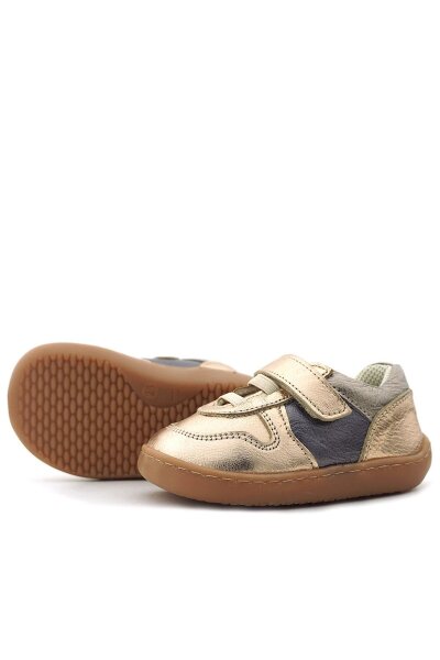 حذاء رياضي للأطفال من راكر بلس بوب مصنوع من الجلد الطبيعي ومزود بشريط فيلكرو مطاطي - 7