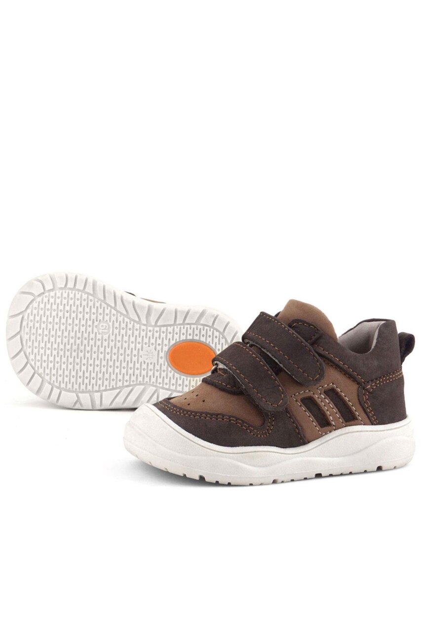 حذاء رياضي للأطفال من الجلد الطبيعي من راكر بلاس شاجي، بني - 24