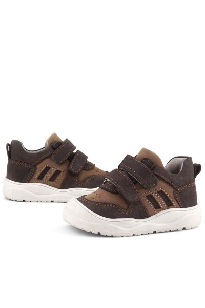 حذاء رياضي للأطفال من الجلد الطبيعي من راكر بلاس شاجي، بني - 61