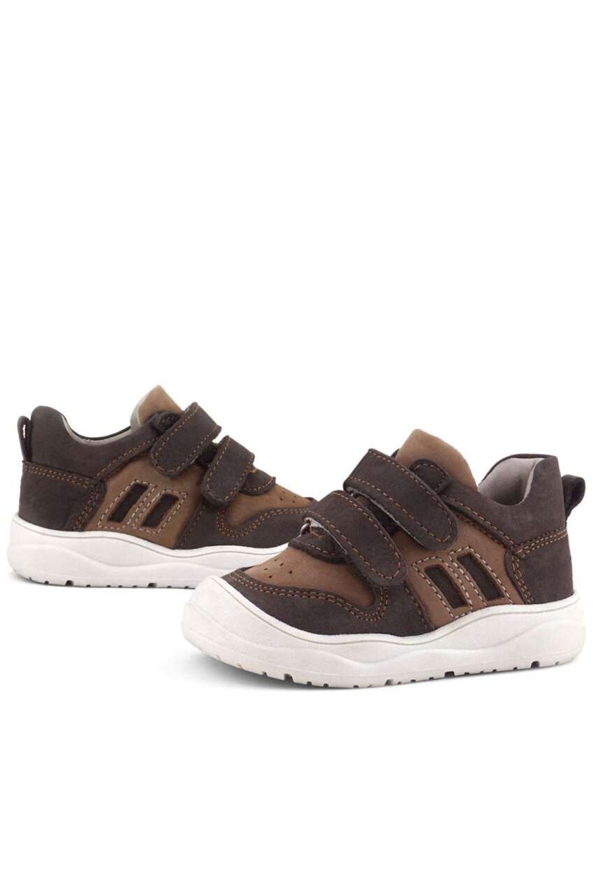 حذاء رياضي للأطفال من الجلد الطبيعي من راكر بلاس شاجي، بني - 70