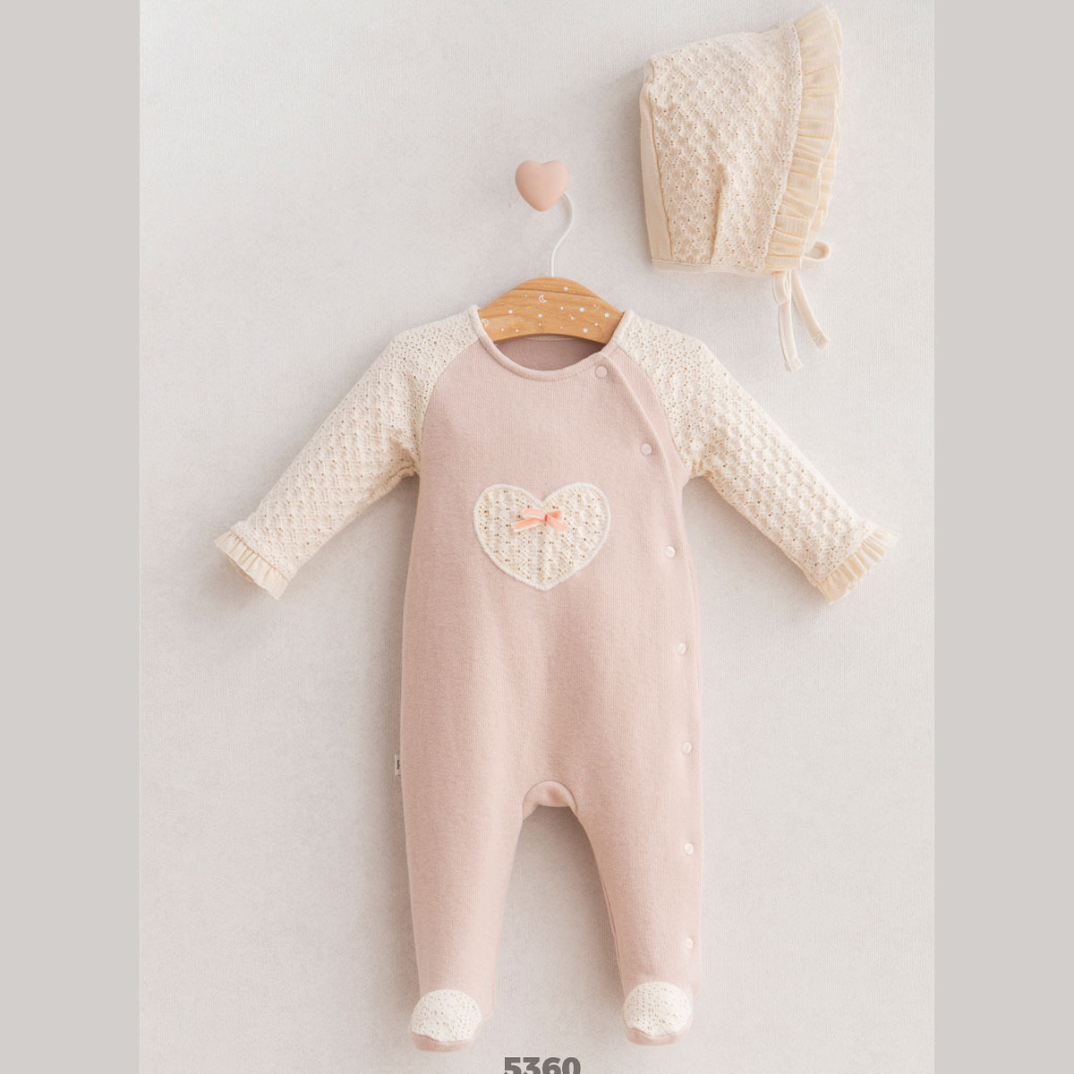 جمبسوت دانتيل مبهج للأطفال من تونغز 5360 لون وردي باهت - 1