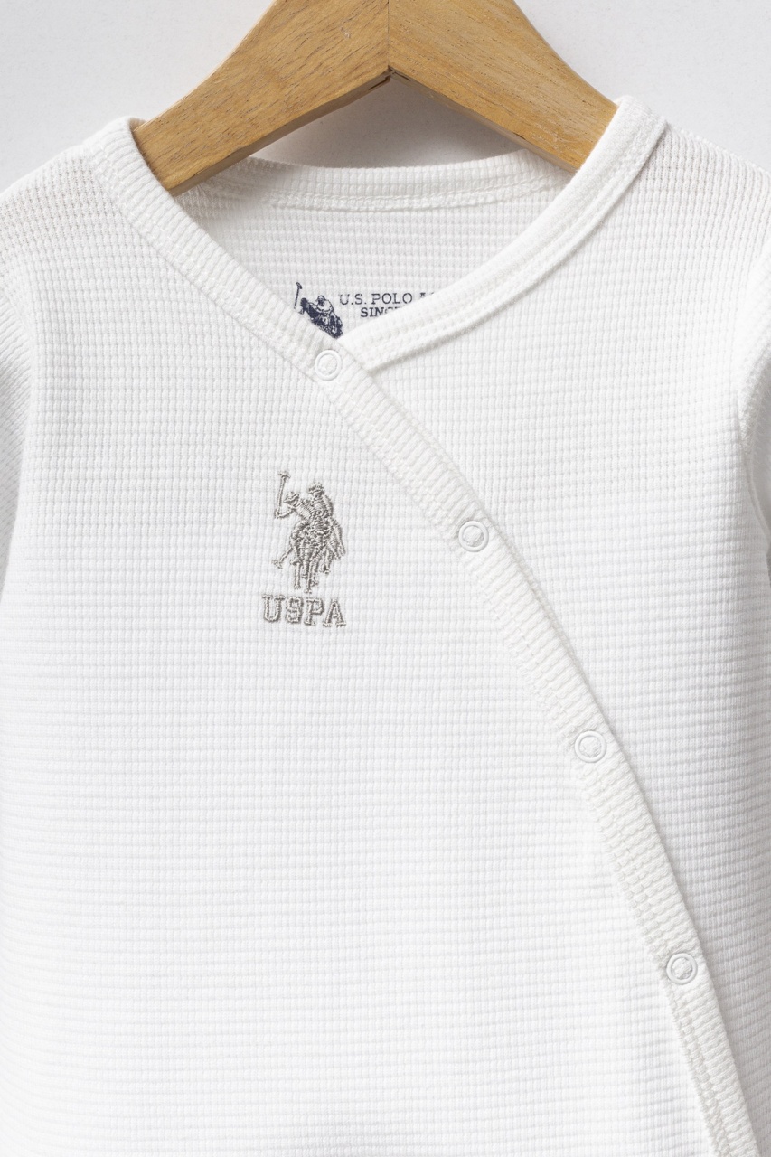 طقم بولو أمريكي مكون من 4 قطع، رقم الموديل USB2522، لون أبيض - 2
