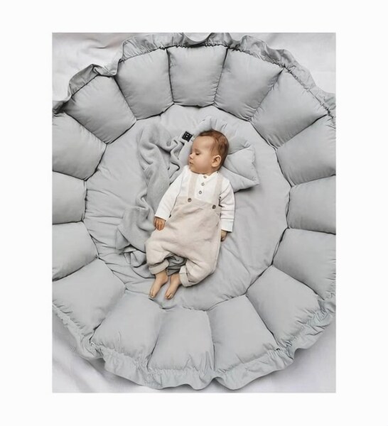 عش الطفل، سجادة لعب الطفل - 2